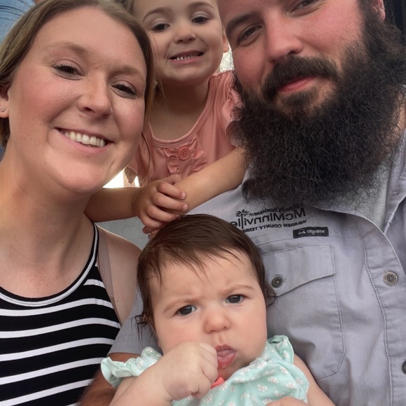 Meet your Posher, Danielle - Picture 4 of 4